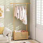 Portant à vêtements en bambou avec panier de rangement en rotin et roulettes, Portant à vêtements mobile, Marron/Beige