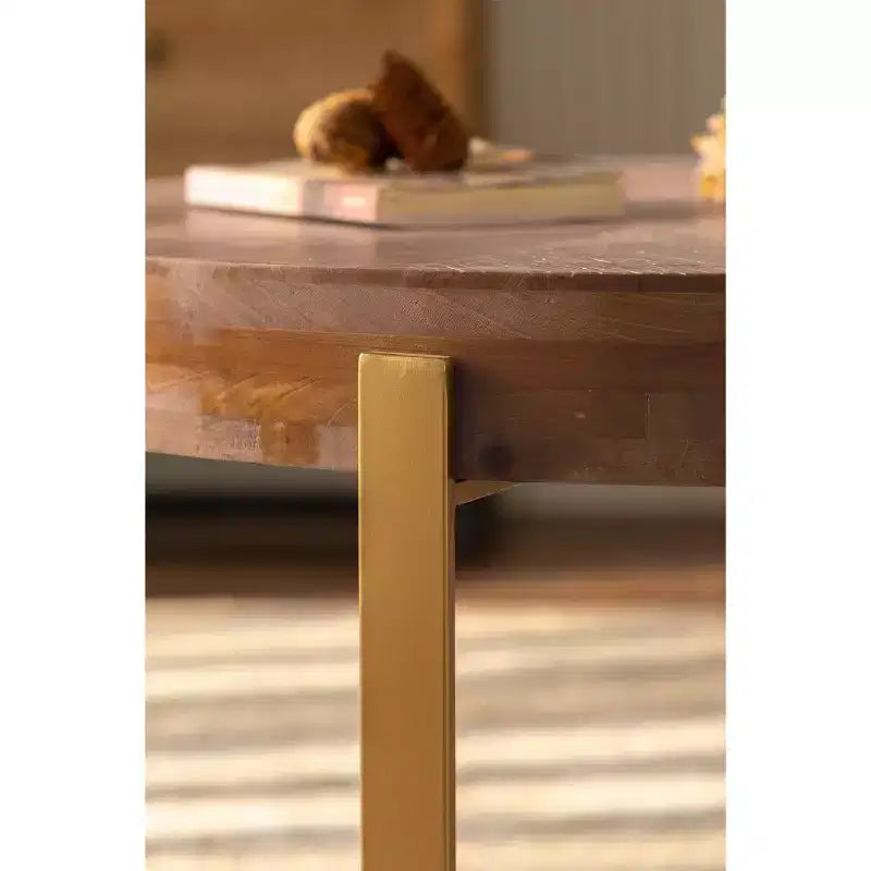 Table basse ronde avec piètement en métal et plateau en bois