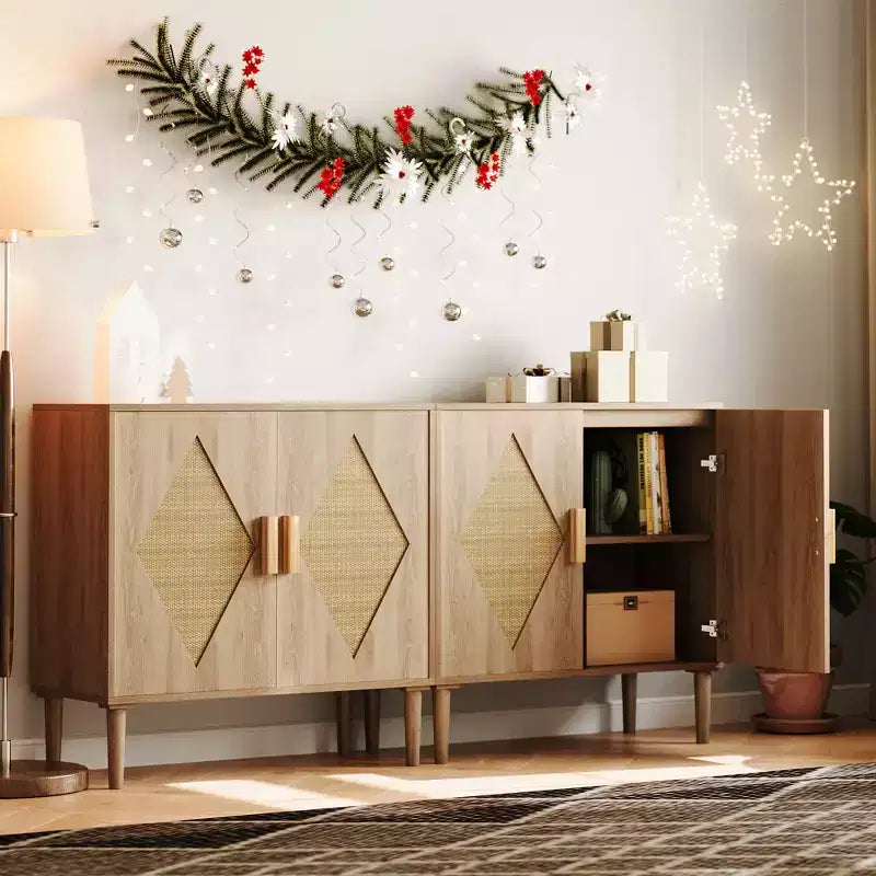 Buffet bas 2 portes avec étagères réglables
