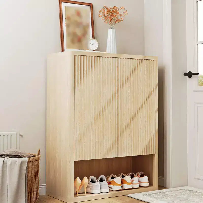 Entryway Shoe Cabinet with Doors, Wooden 5 Tier Shoe Storage Cabinet with Adjustable Shelves, Fluted Freestanding Shoe Rack Organizer for Living Room