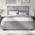 Lit de rangement rembourré Queen avec banc en pied de lit, gris